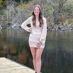 Meet your Posher, Isabella